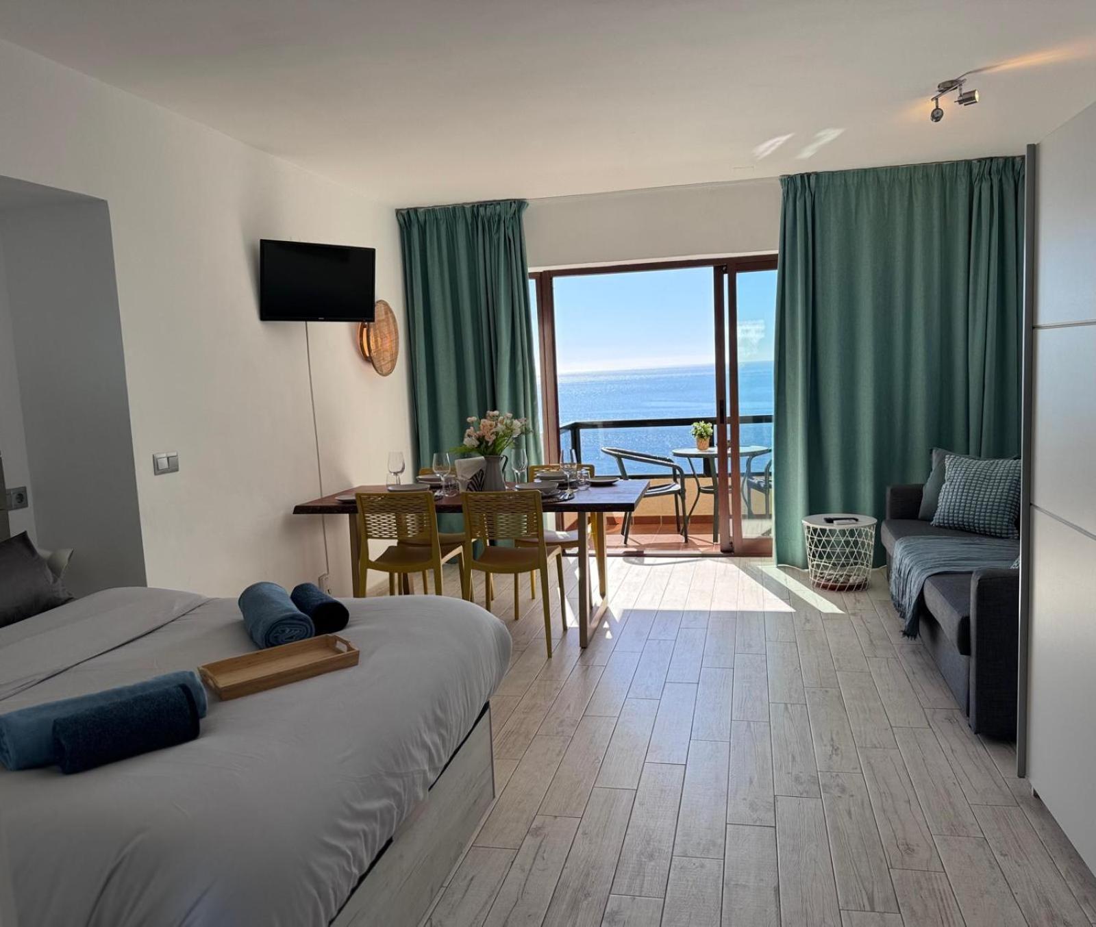 Aloha Playa Studio Sea Views Бенальмадена Экстерьер фото